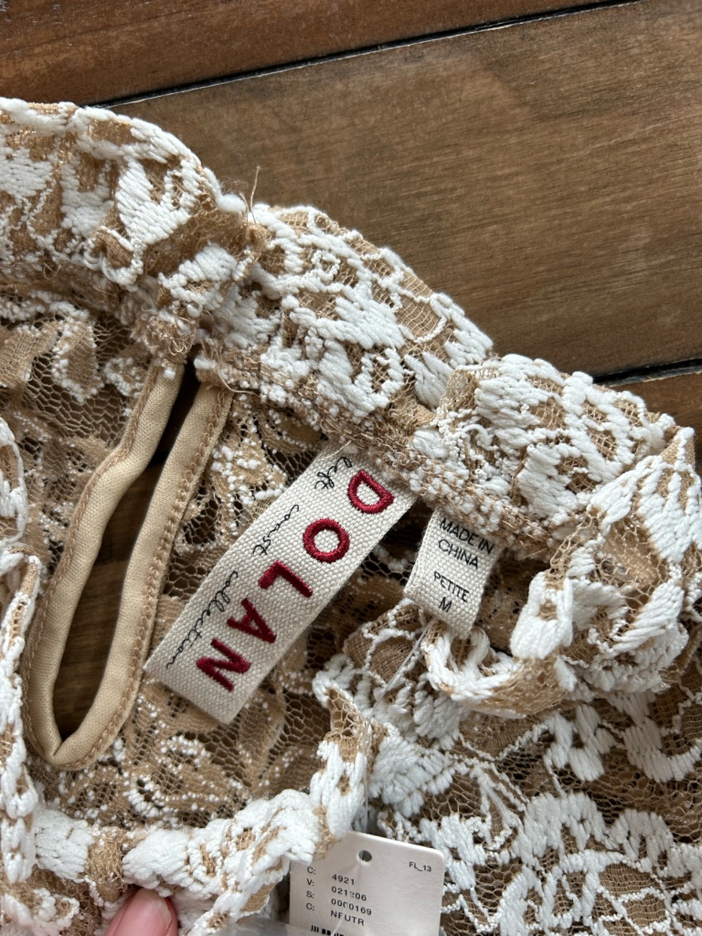 NWT Anthropologie Dolan Lace Puff Sleeve White Beige Blouse M - Picture 7 of 10